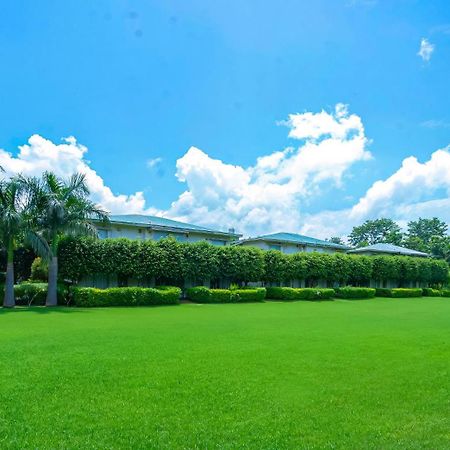 The Tattwaa Corbett Spa And Resort Rāmnagar Exterior photo