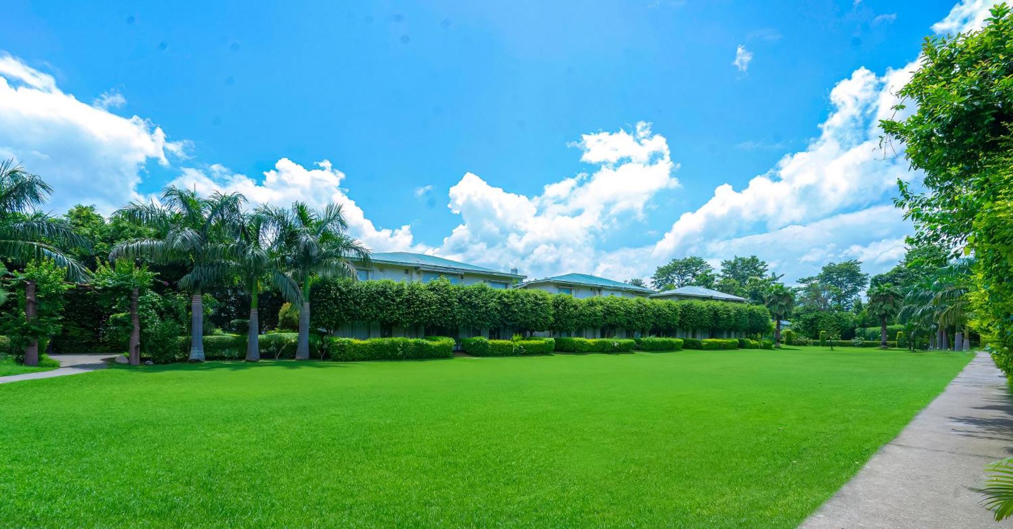 The Tattwaa Corbett Spa And Resort Rāmnagar Exterior photo
